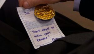 8 The Office S03E23 - The Job_2314102