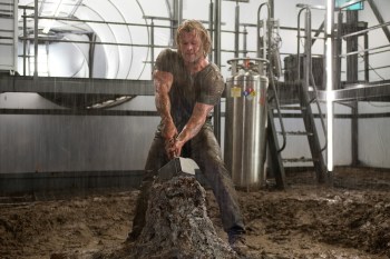 thor-and-hammer1